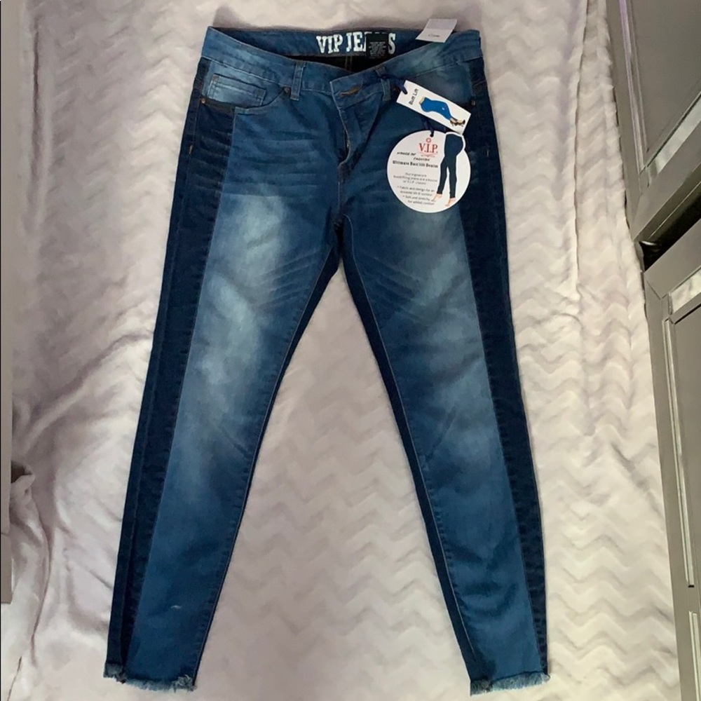 VIP ULTIMATE BUTTLIFT JEANS!